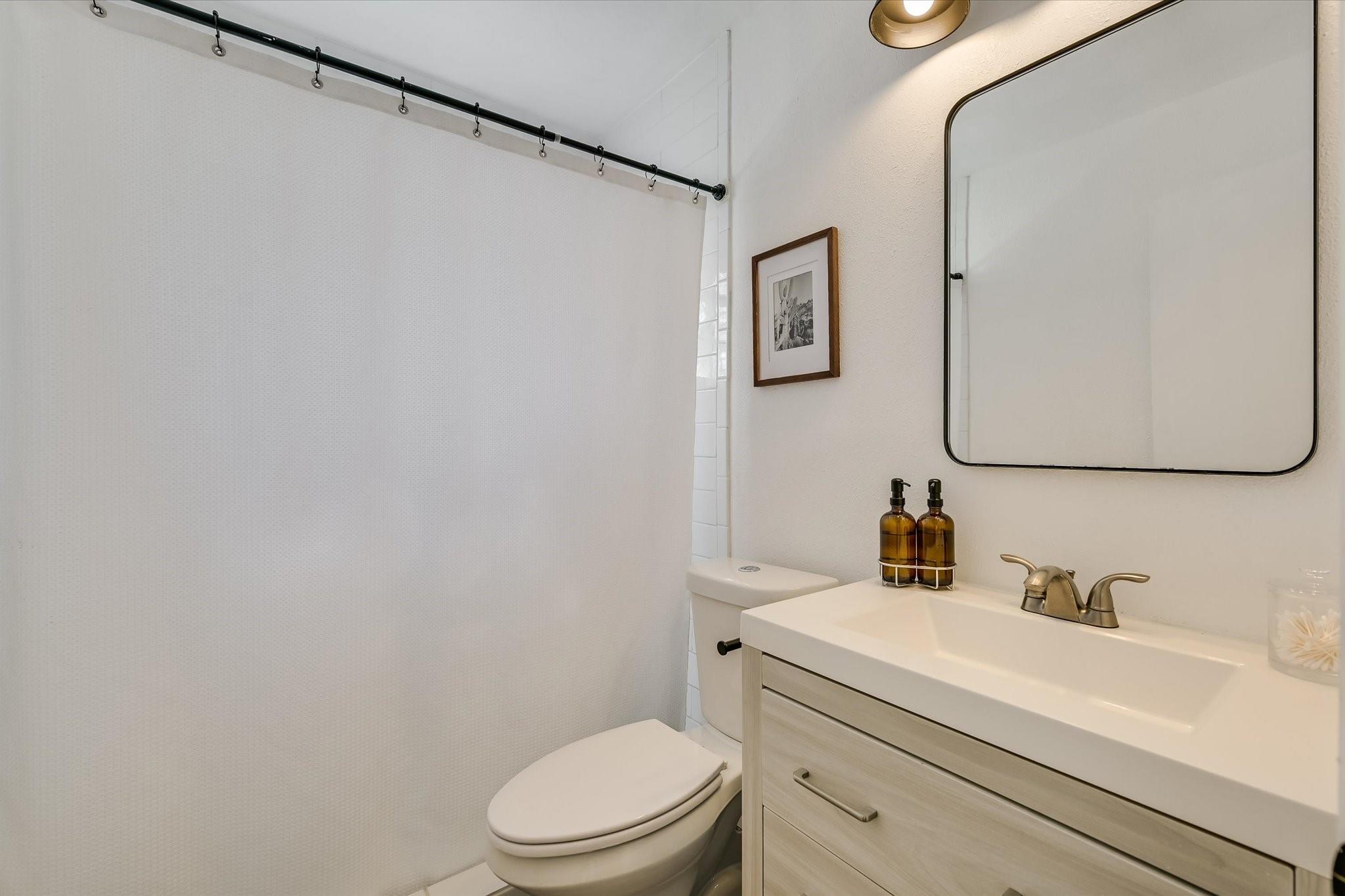 10104 Oak Hollow Cir Property Photo 12