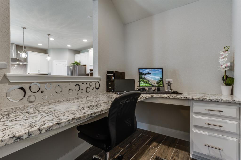 6008 Genova Pl Property Photo 6