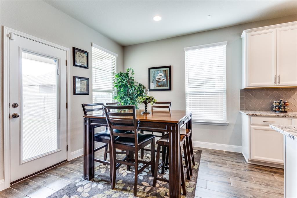 6008 Genova Pl Property Photo 10