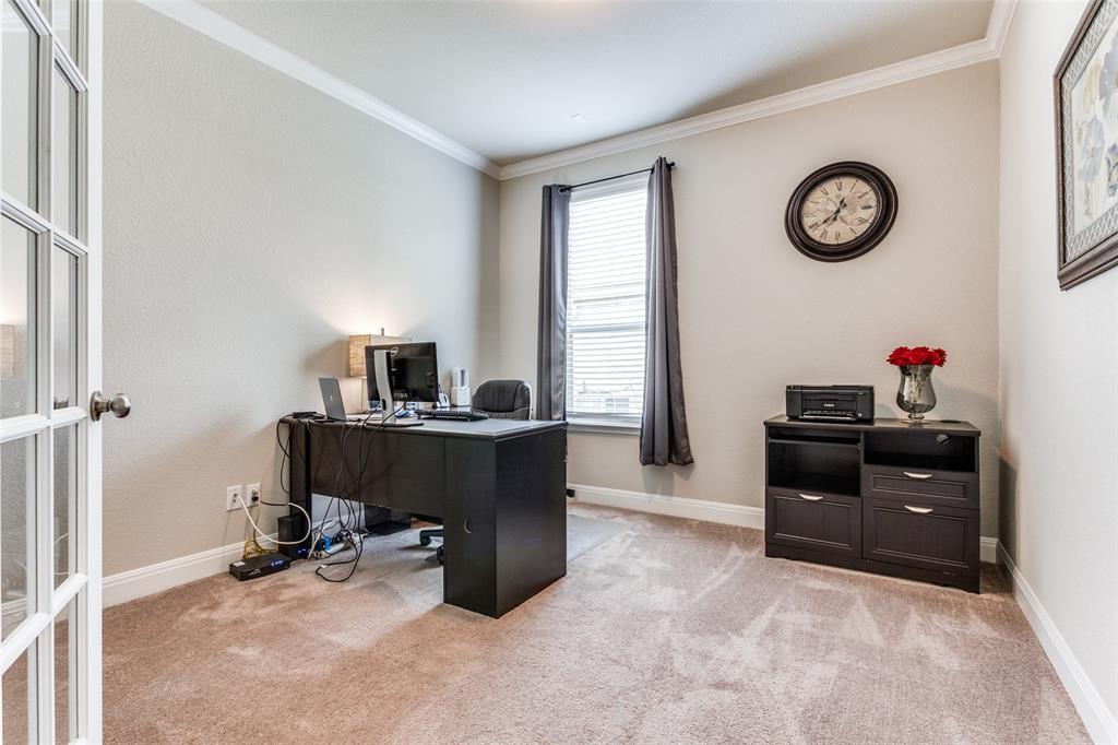 6008 Genova Pl Property Photo 12