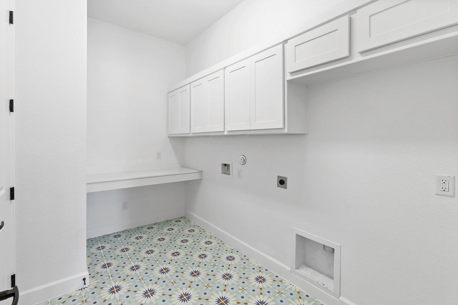 151 Starfire Dr Property Photo 22