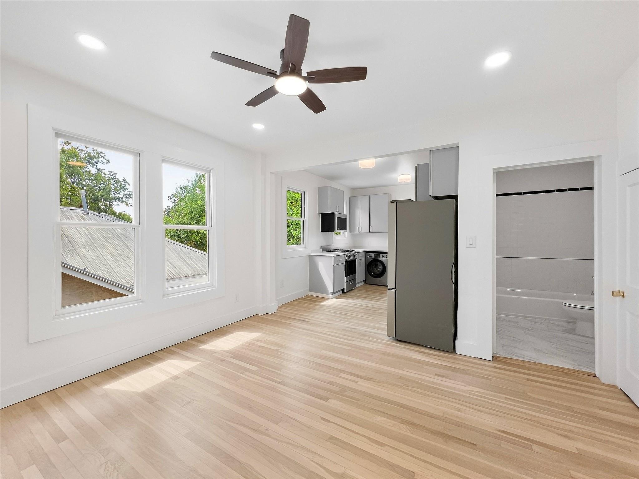 4014 Avenue D None #unit B Property Photo 2