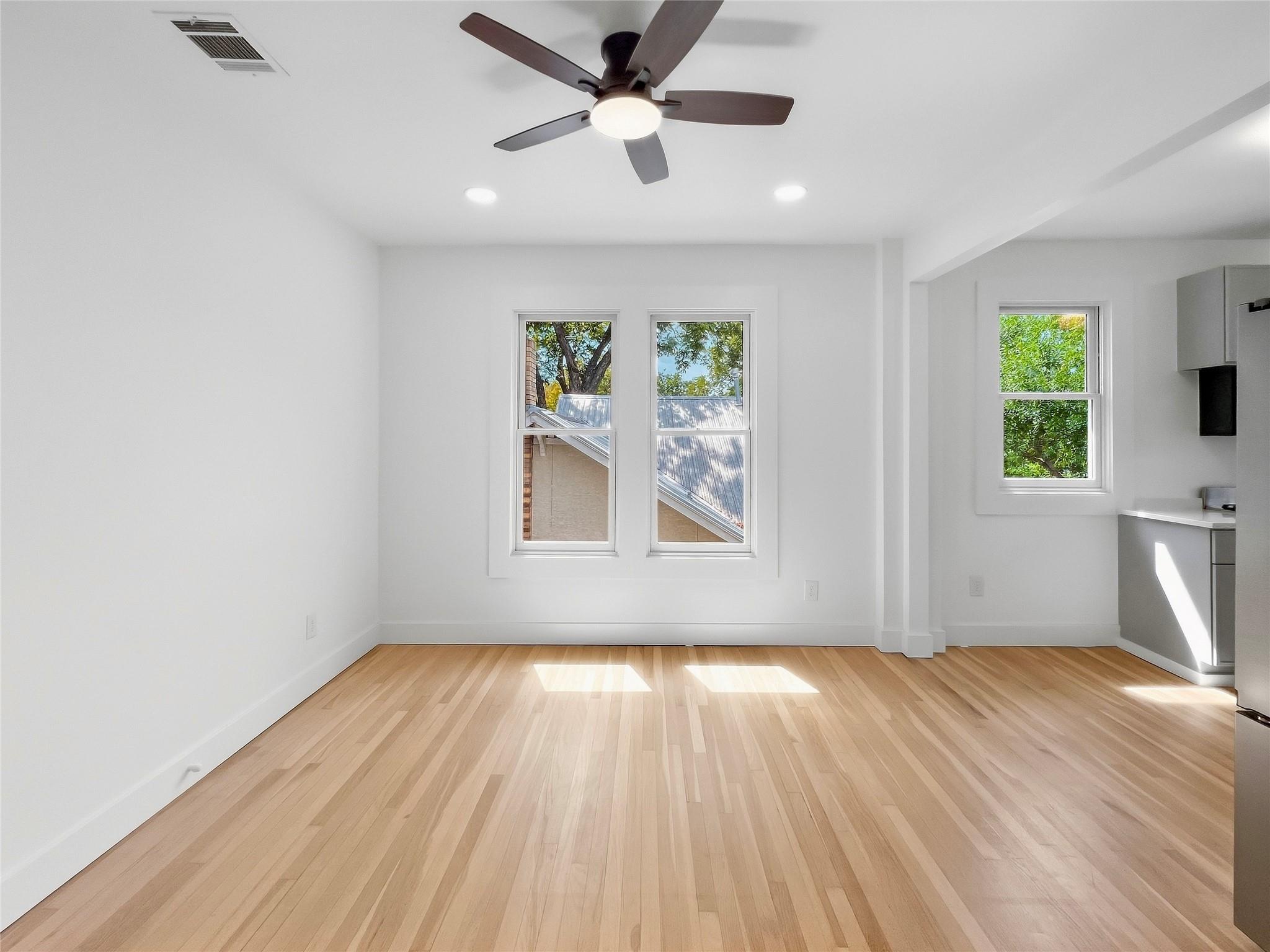 4014 Avenue D None #unit B Property Photo 3