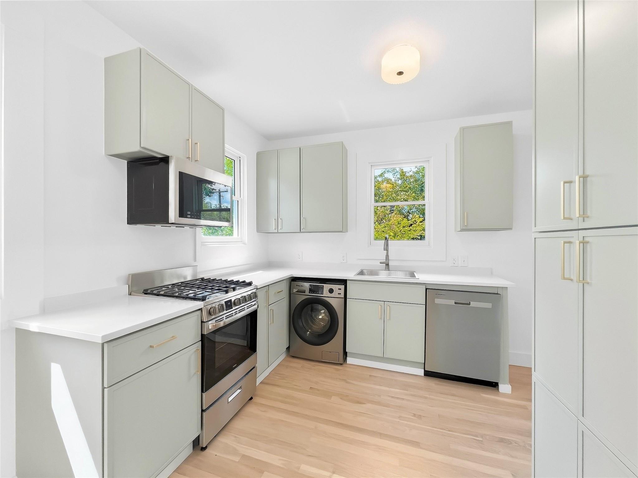 4014 Avenue D None #unit B Property Photo 4