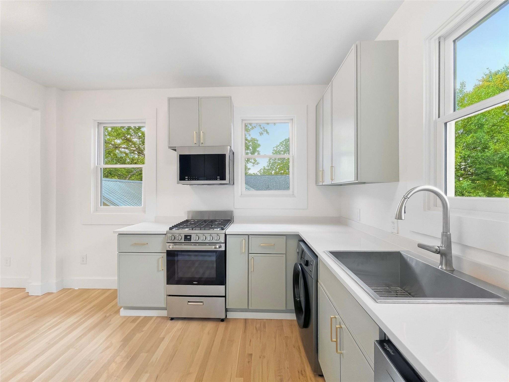 4014 Avenue D None #unit B Property Photo 6