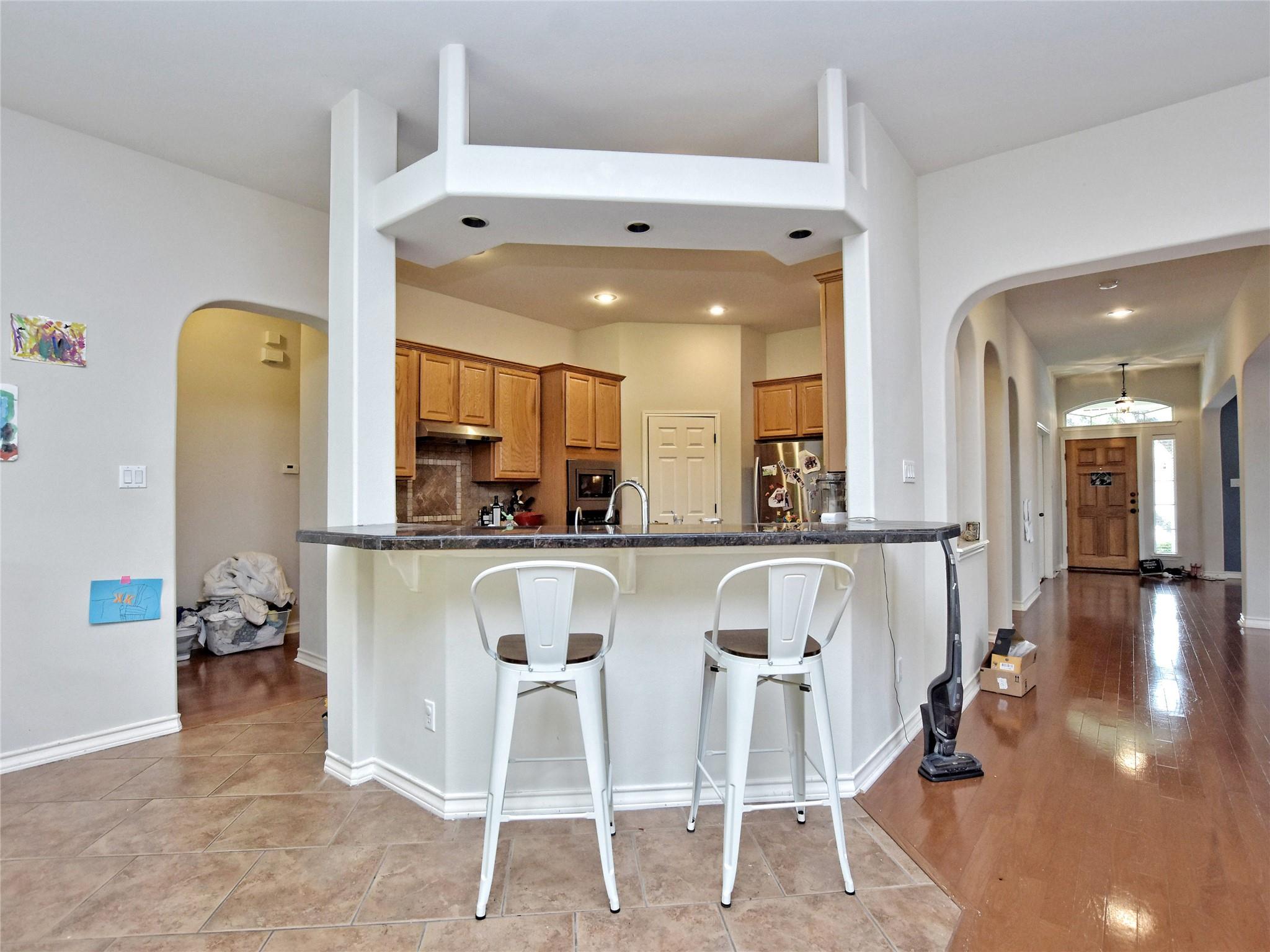 16612 Barrhead Cv Property Photo 6