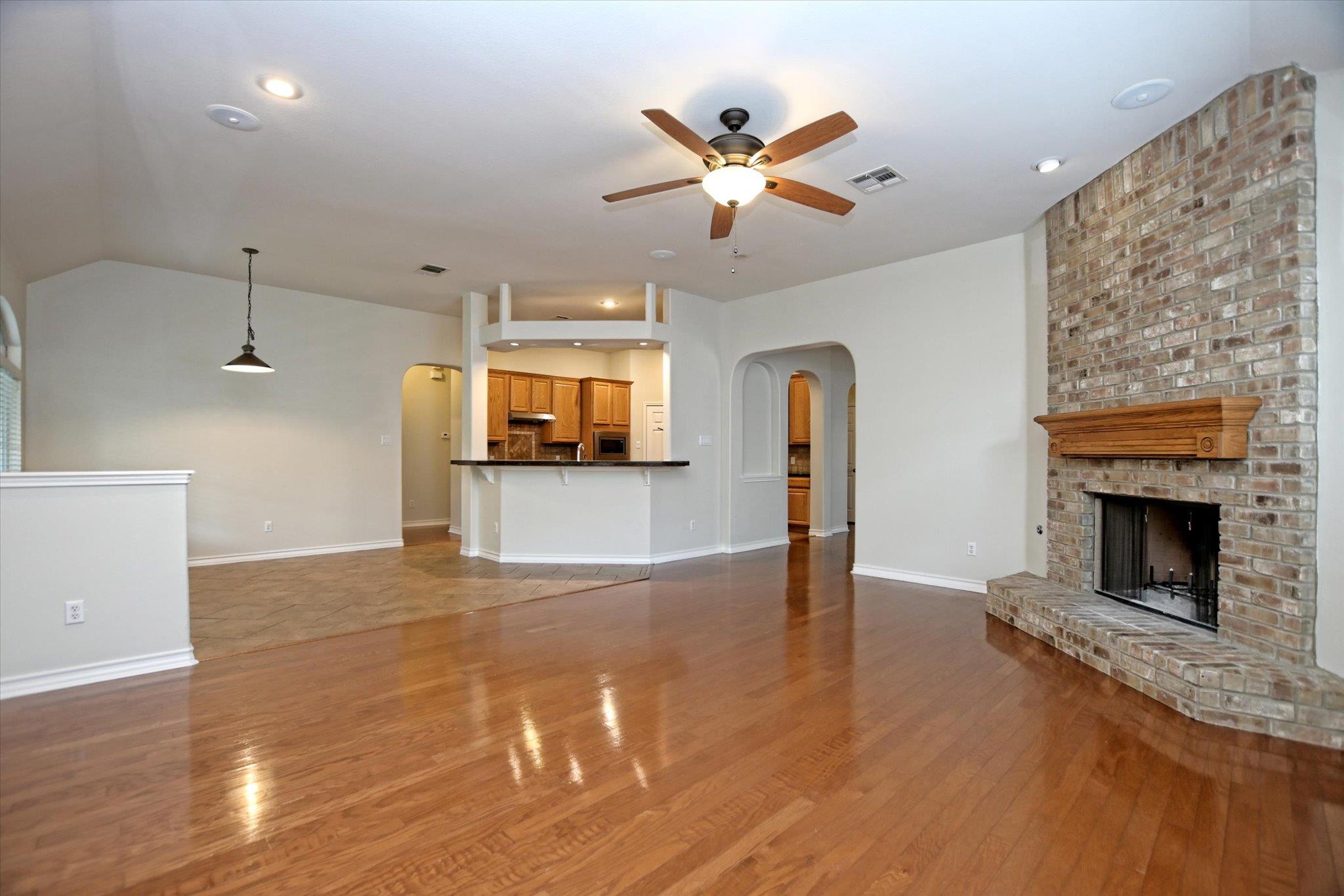 16612 Barrhead Cv Property Photo 13