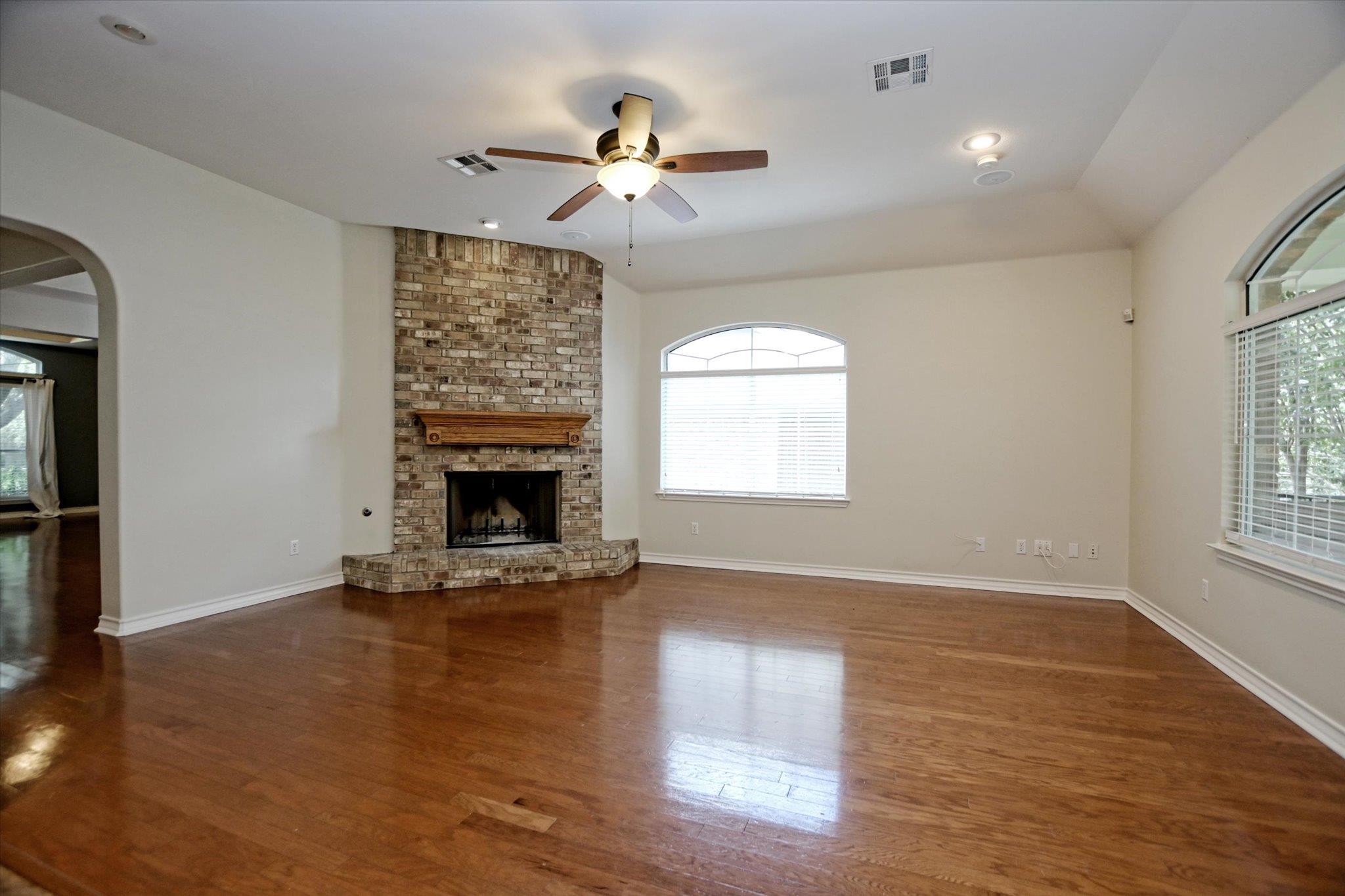 16612 Barrhead Cv Property Photo 17