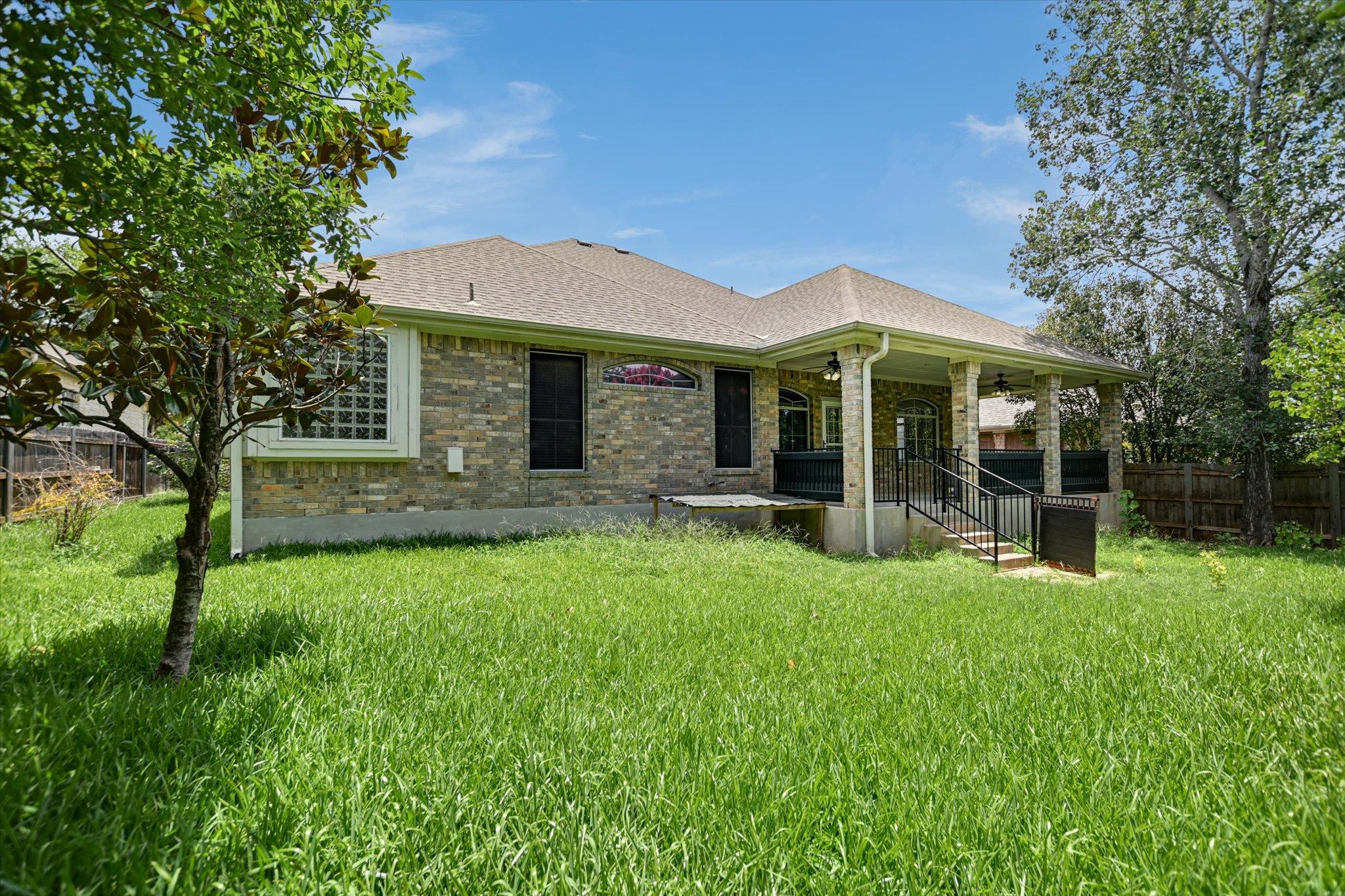 16612 Barrhead Cv Property Photo 31