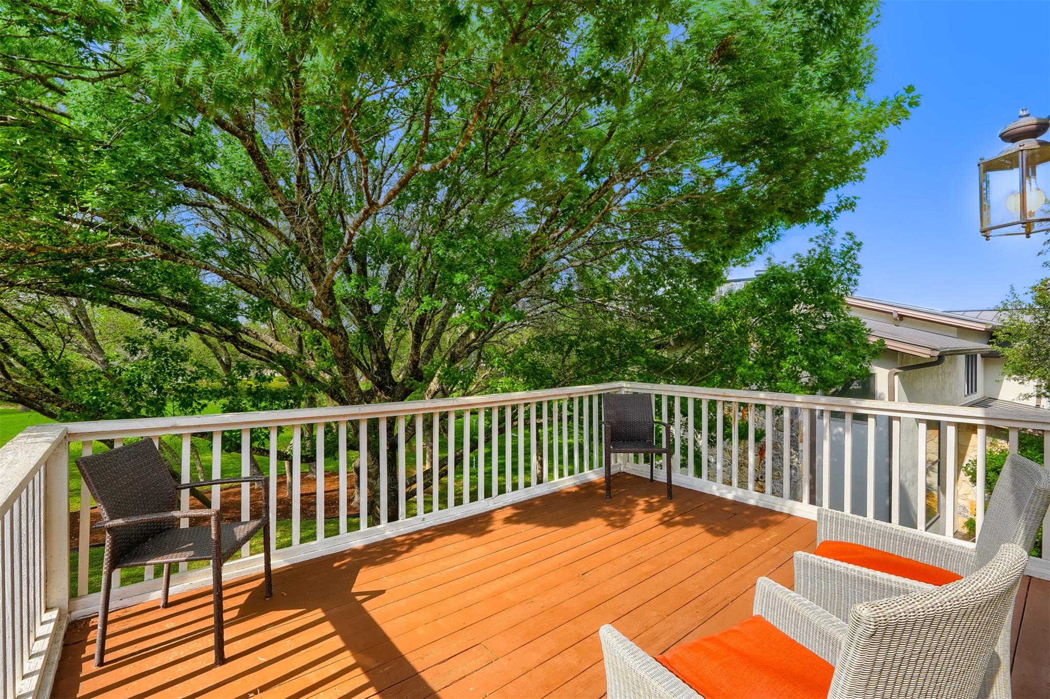 1918 Lakeway Blvd Property Photo 28