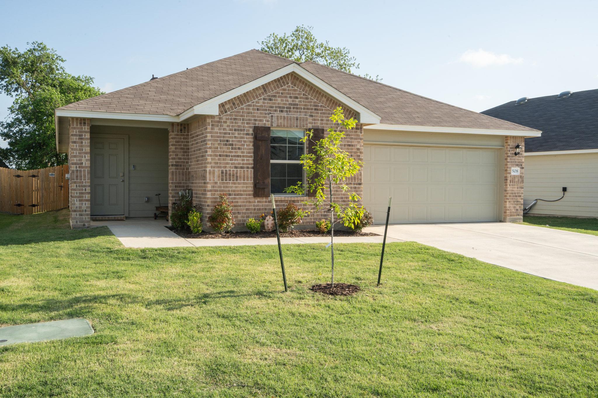 508 Wyatt Way Property Photo 2