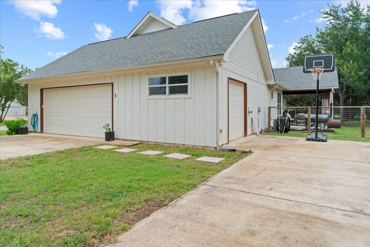 1 Agarita Cir Property Photo 38