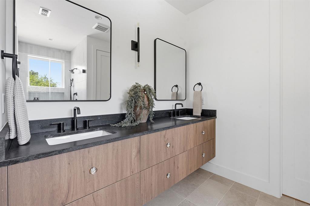 502 Normandy St St #2 Property Photo 11
