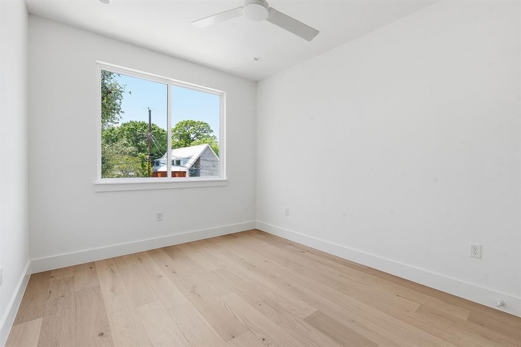 502 Normandy St St #2 Property Photo 17