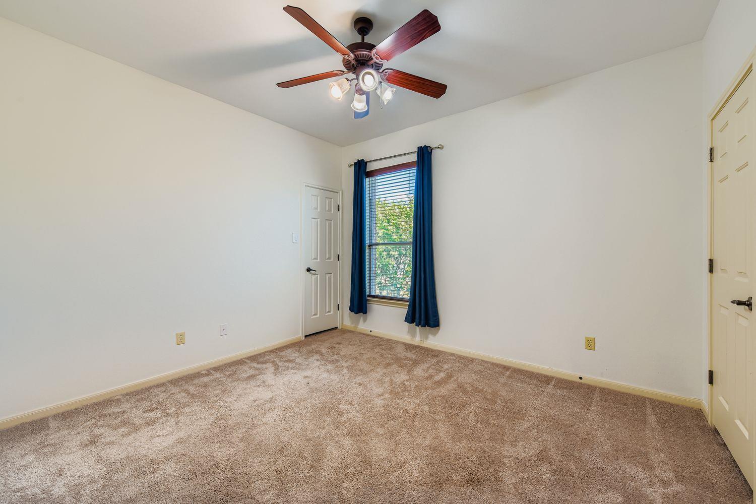 11400 Archstone Dr Property Photo 20