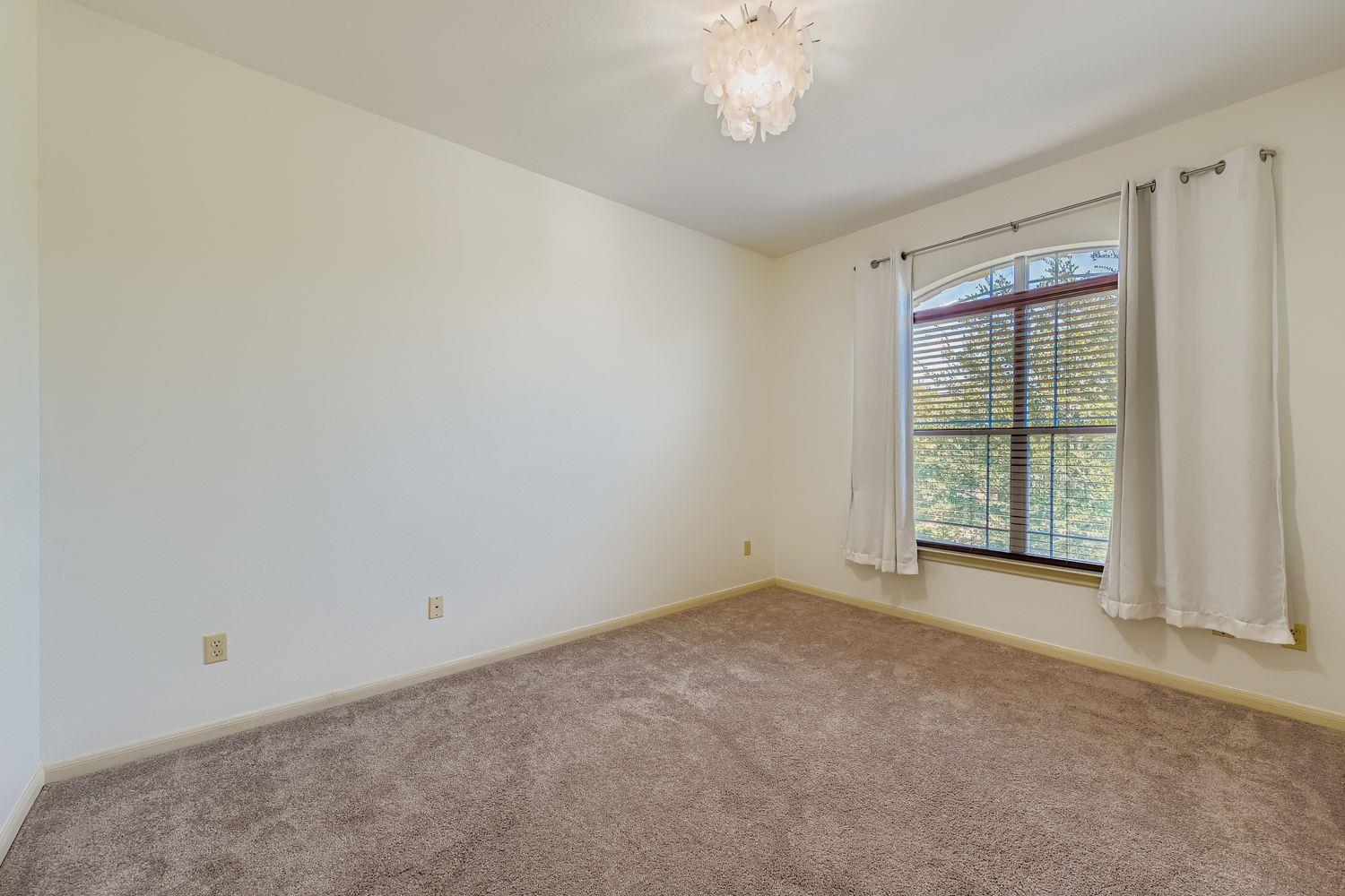 11400 Archstone Dr Property Photo 22