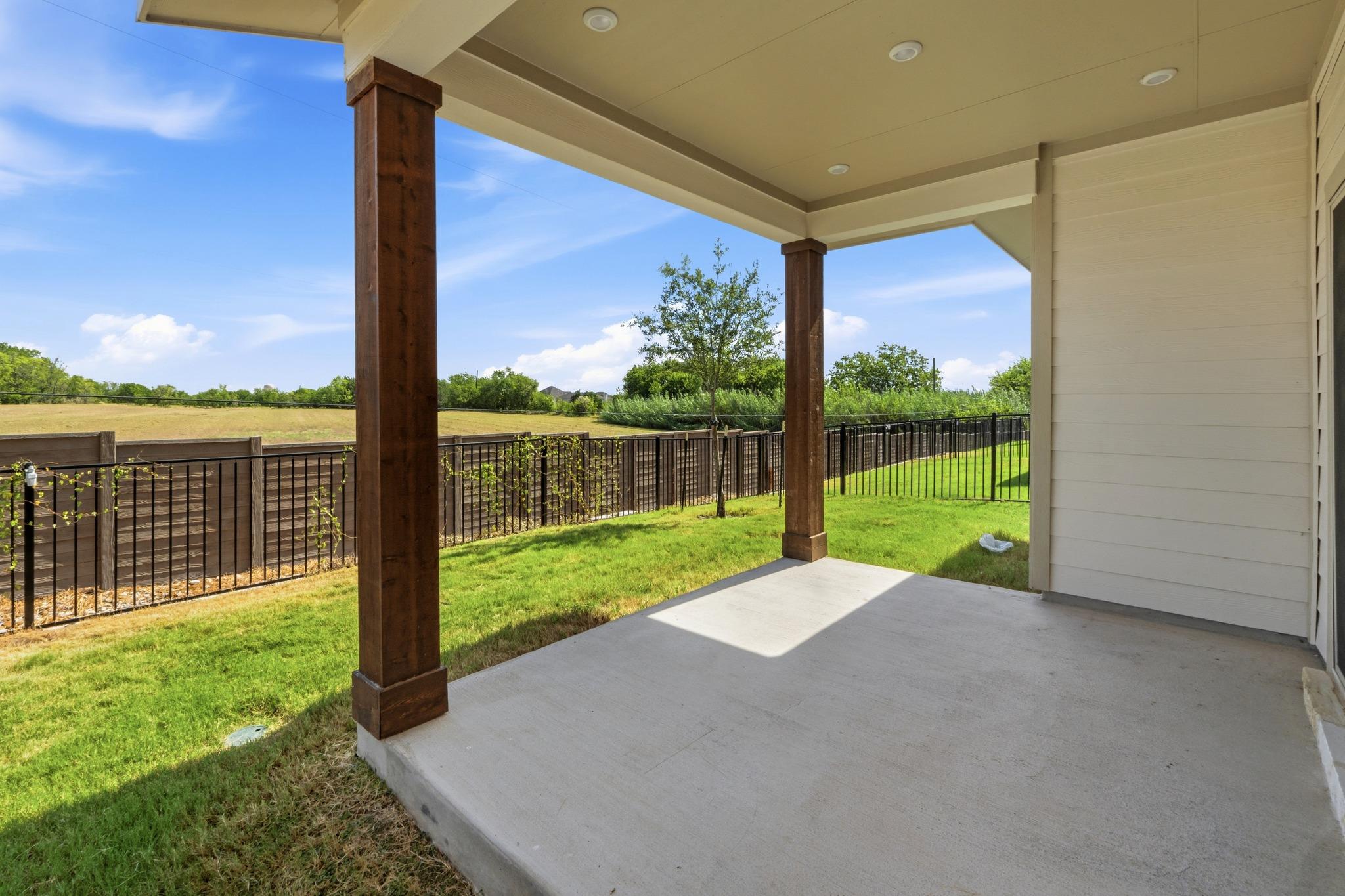 2210a Cornfield Dr Property Photo 27