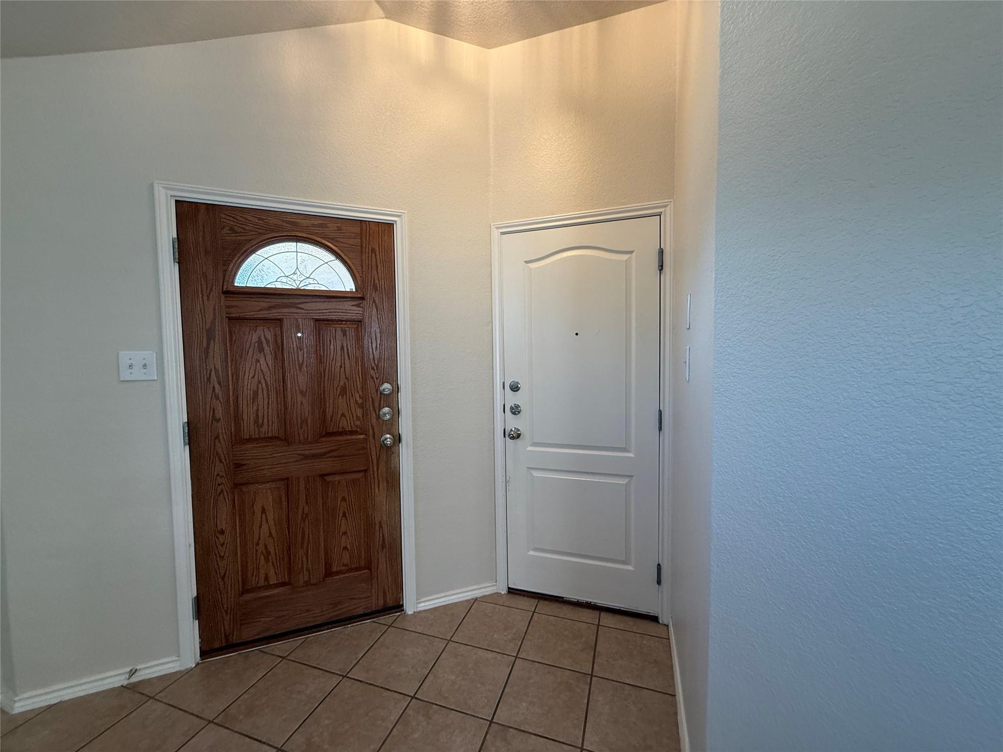 1413 Rainbow Parke Dr Property Photo 3