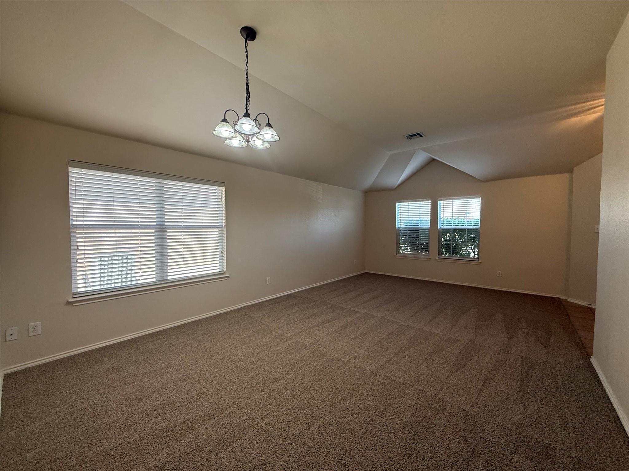 1413 Rainbow Parke Dr Property Photo 4
