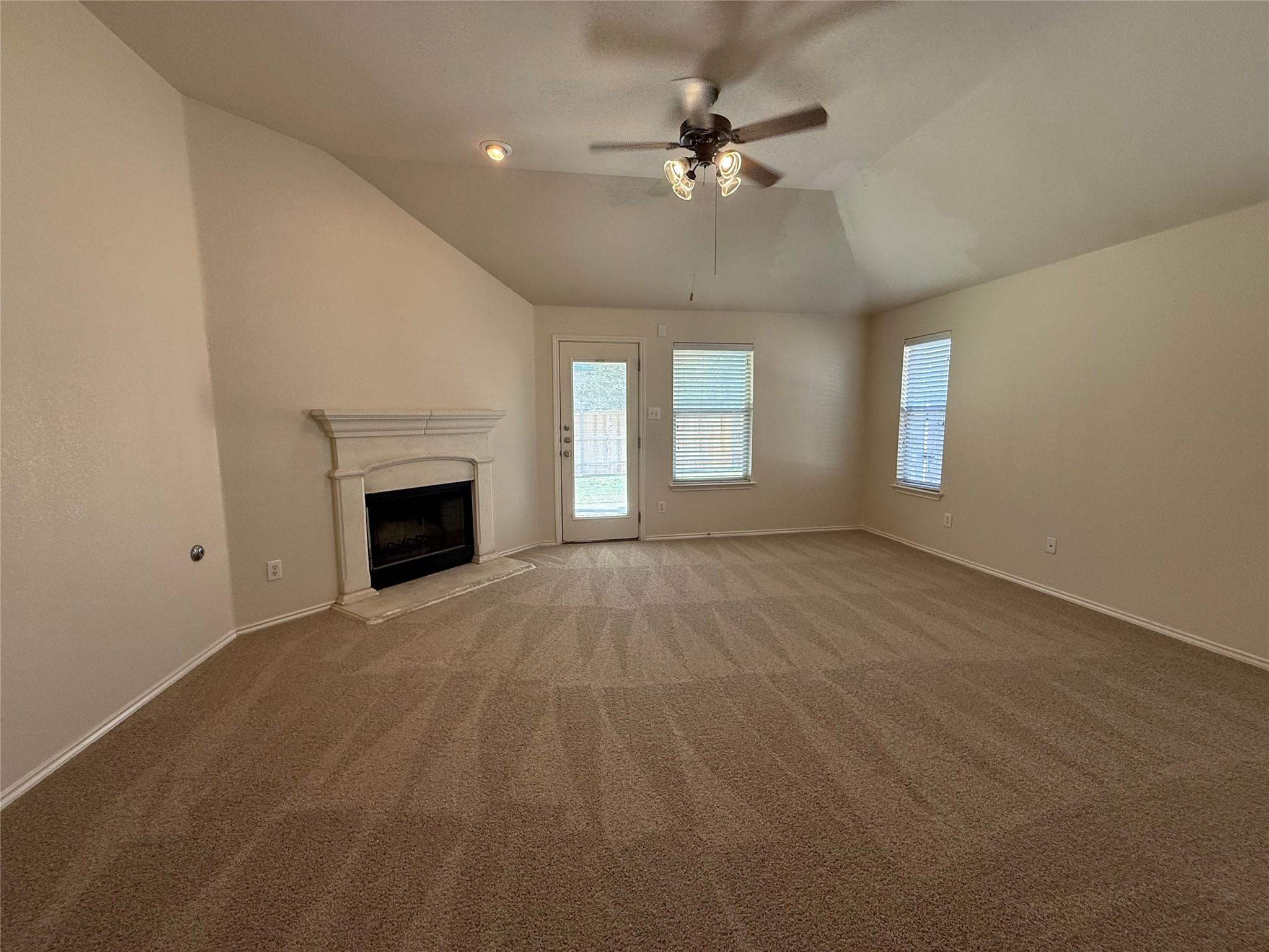 1413 Rainbow Parke Dr Property Photo 7