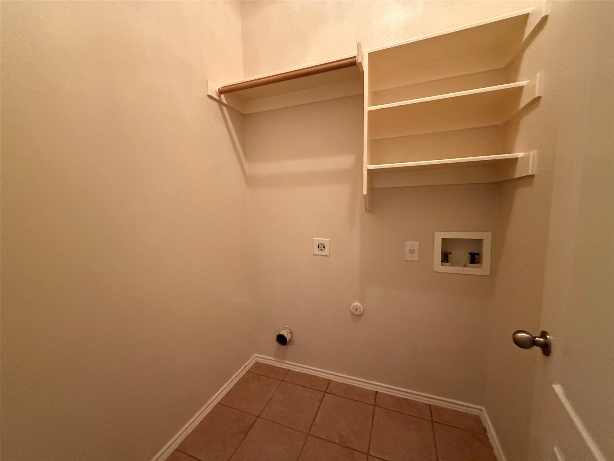 1413 Rainbow Parke Dr Property Photo 8