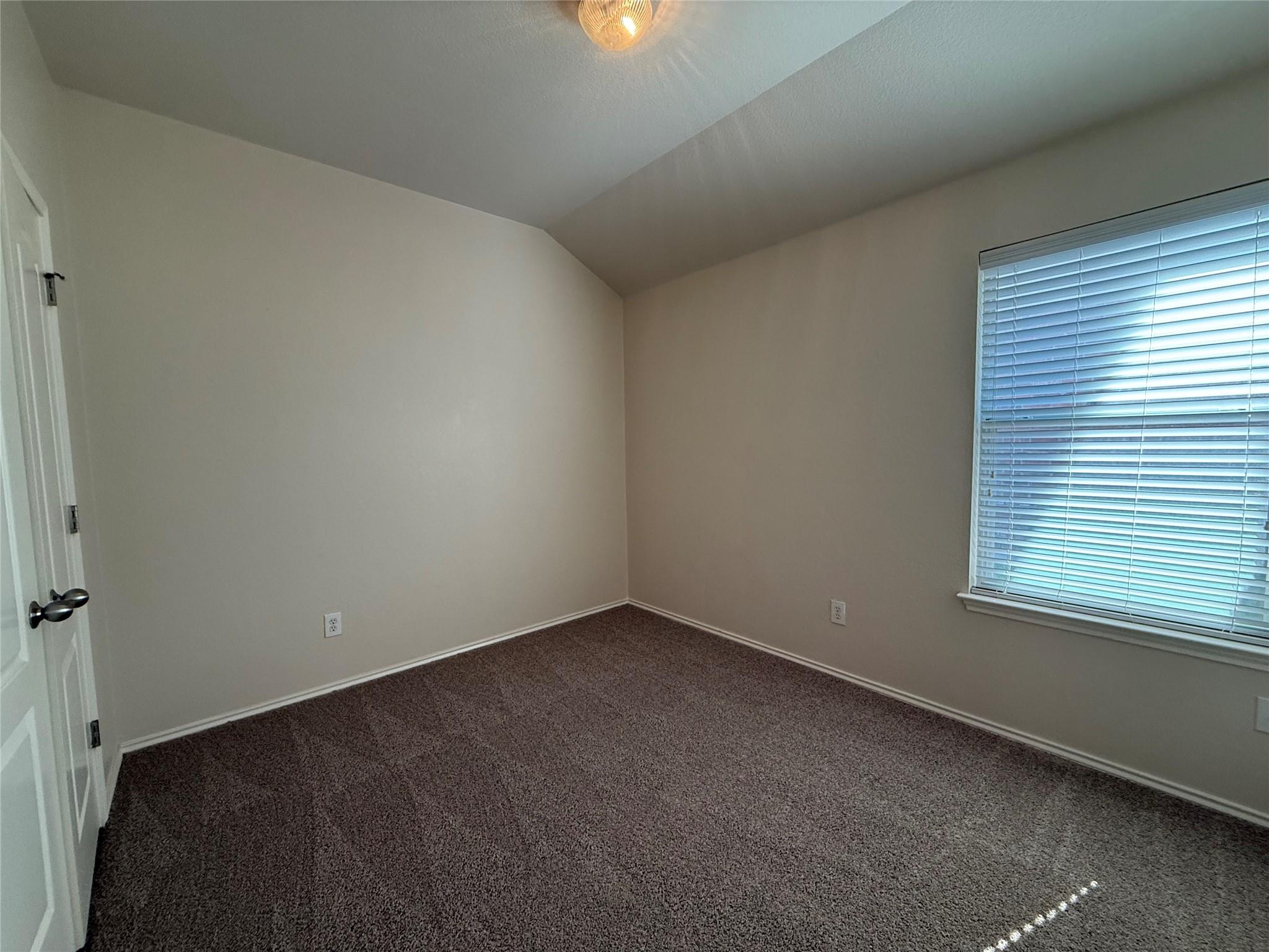 1413 Rainbow Parke Dr Property Photo 12