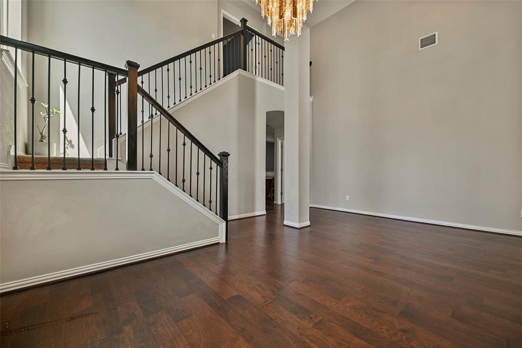 260 Norcia Loop Property Photo 4