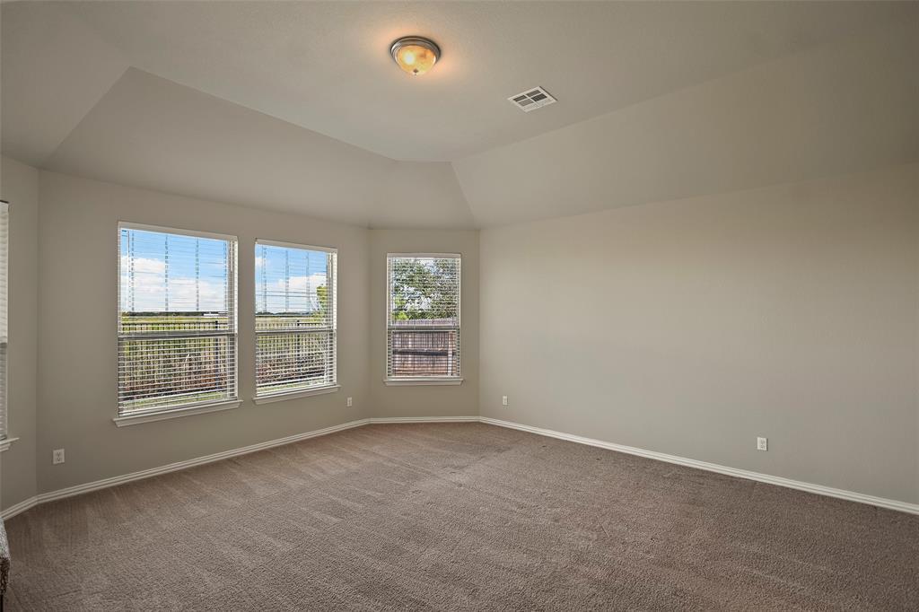 260 Norcia Loop Property Photo 10