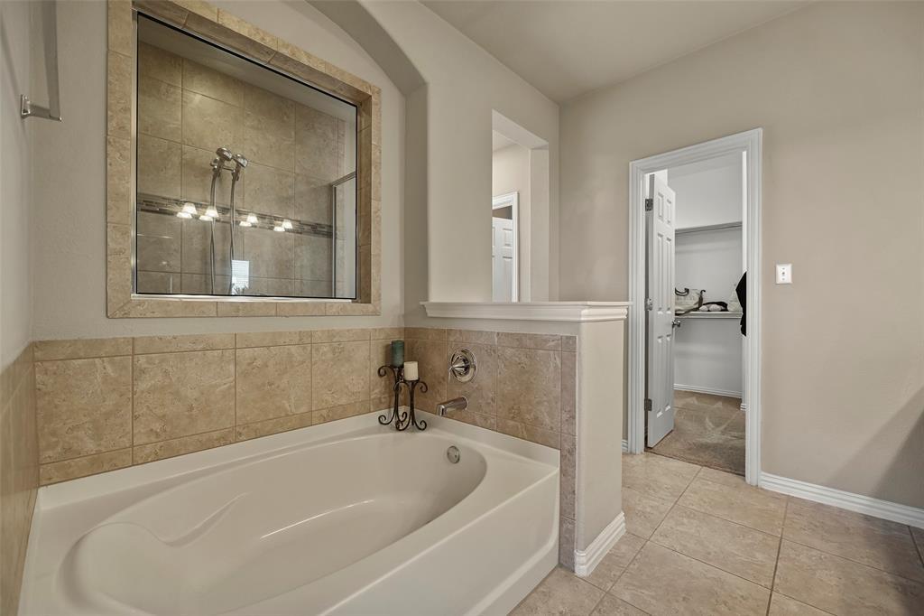 260 Norcia Loop Property Photo 12
