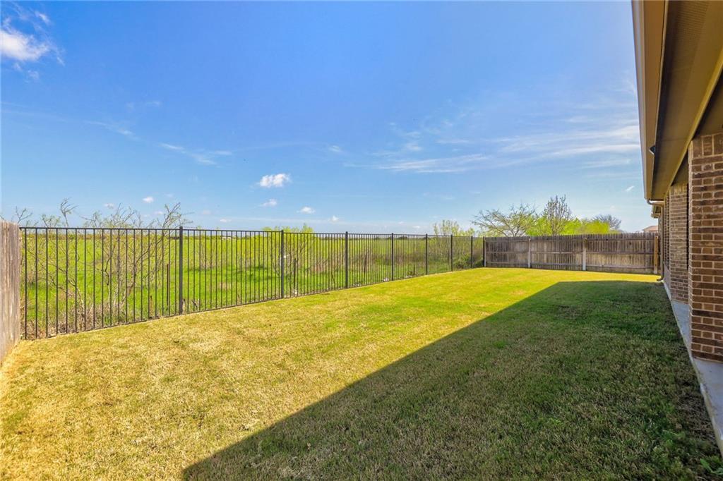 260 Norcia Loop Property Photo 21