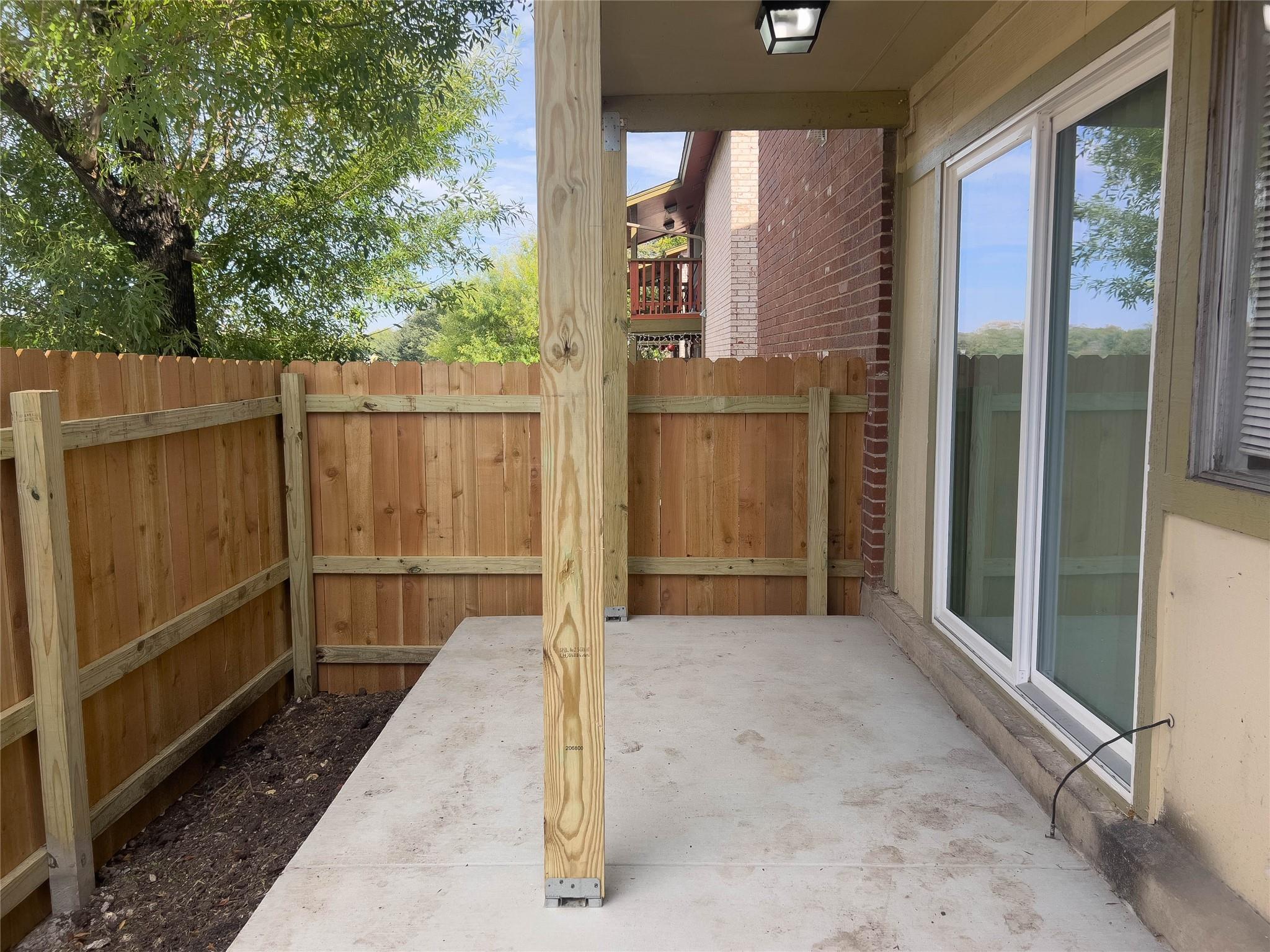 8907 Parkfield Dr #101 Property Photo 18