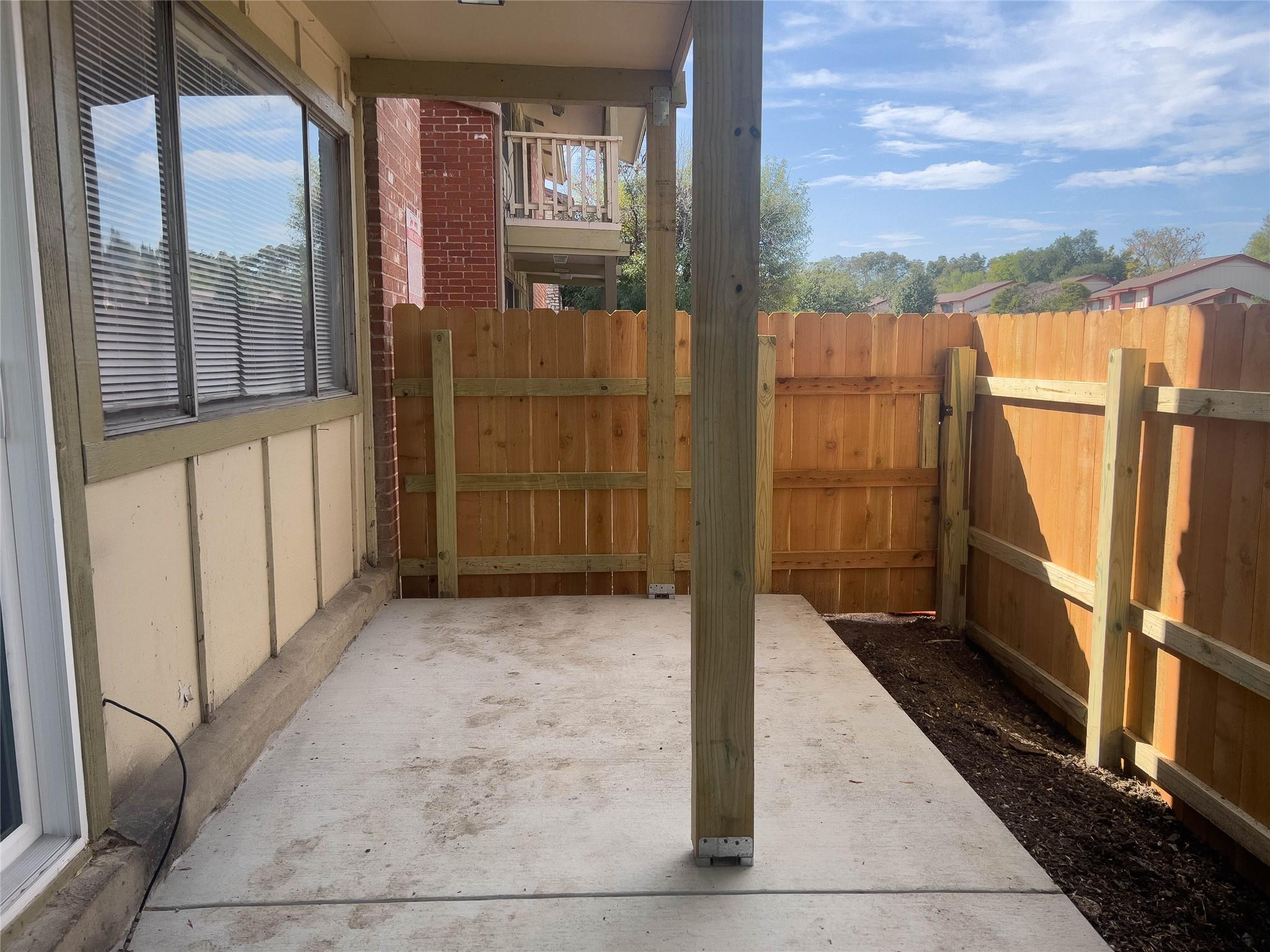 8907 Parkfield Dr #101 Property Photo 19