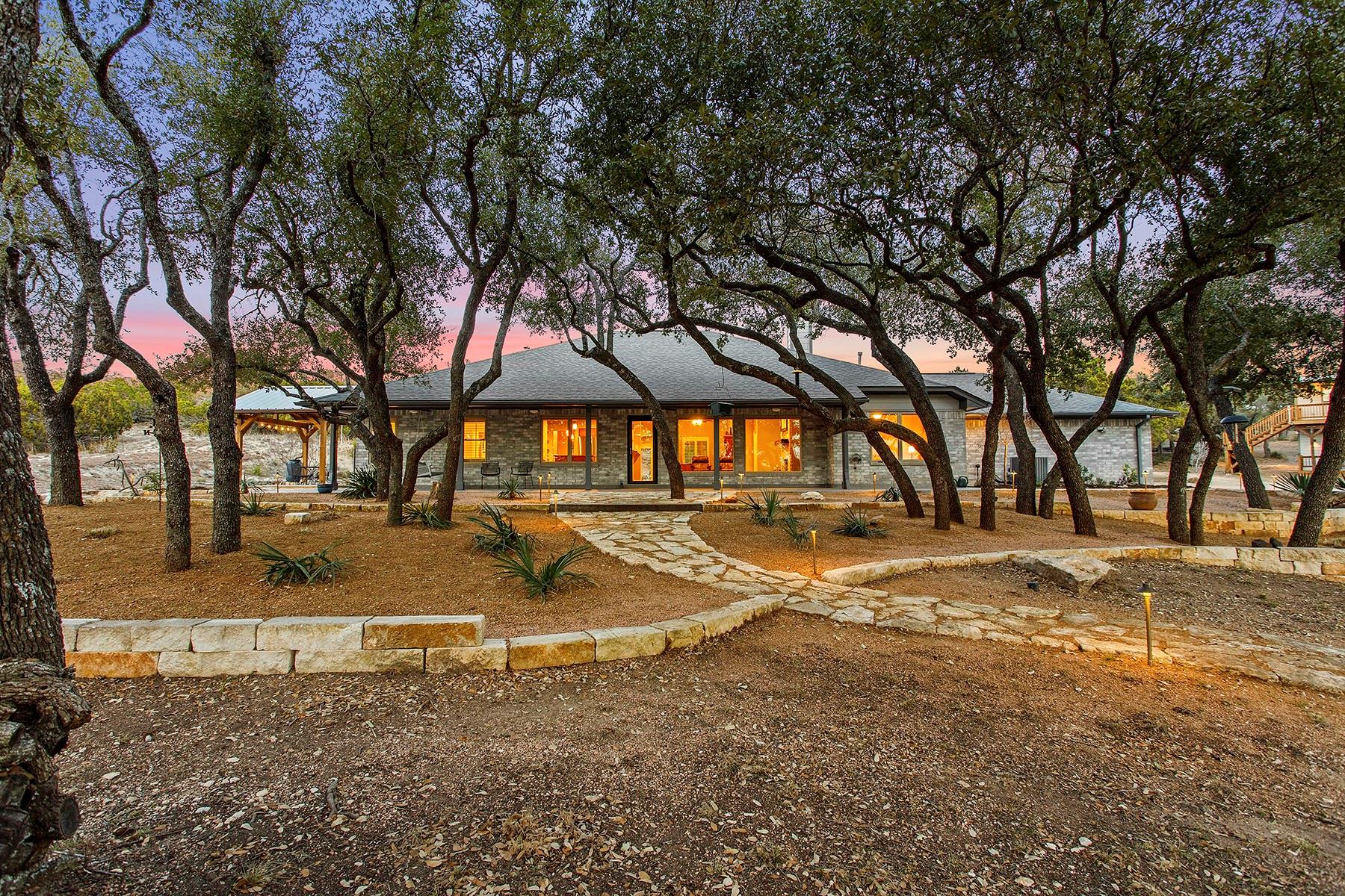 910 Old Red Ranch Rd Property Photo