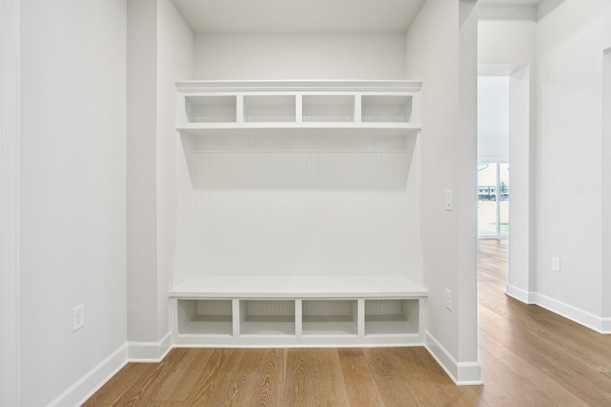 1520 Dancing Oak Ln Property Photo 8