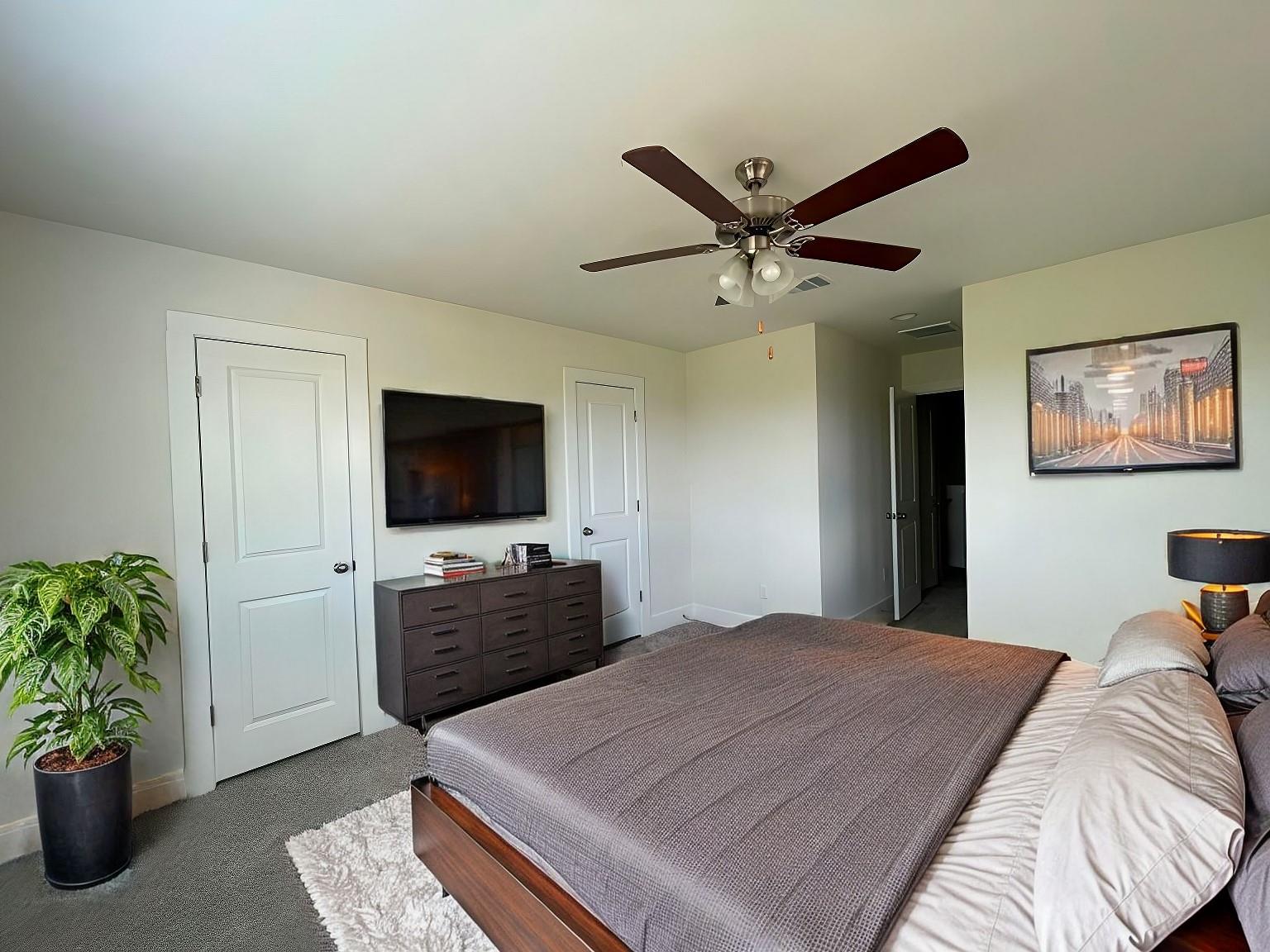 549 White Steppe Way Property Photo 13