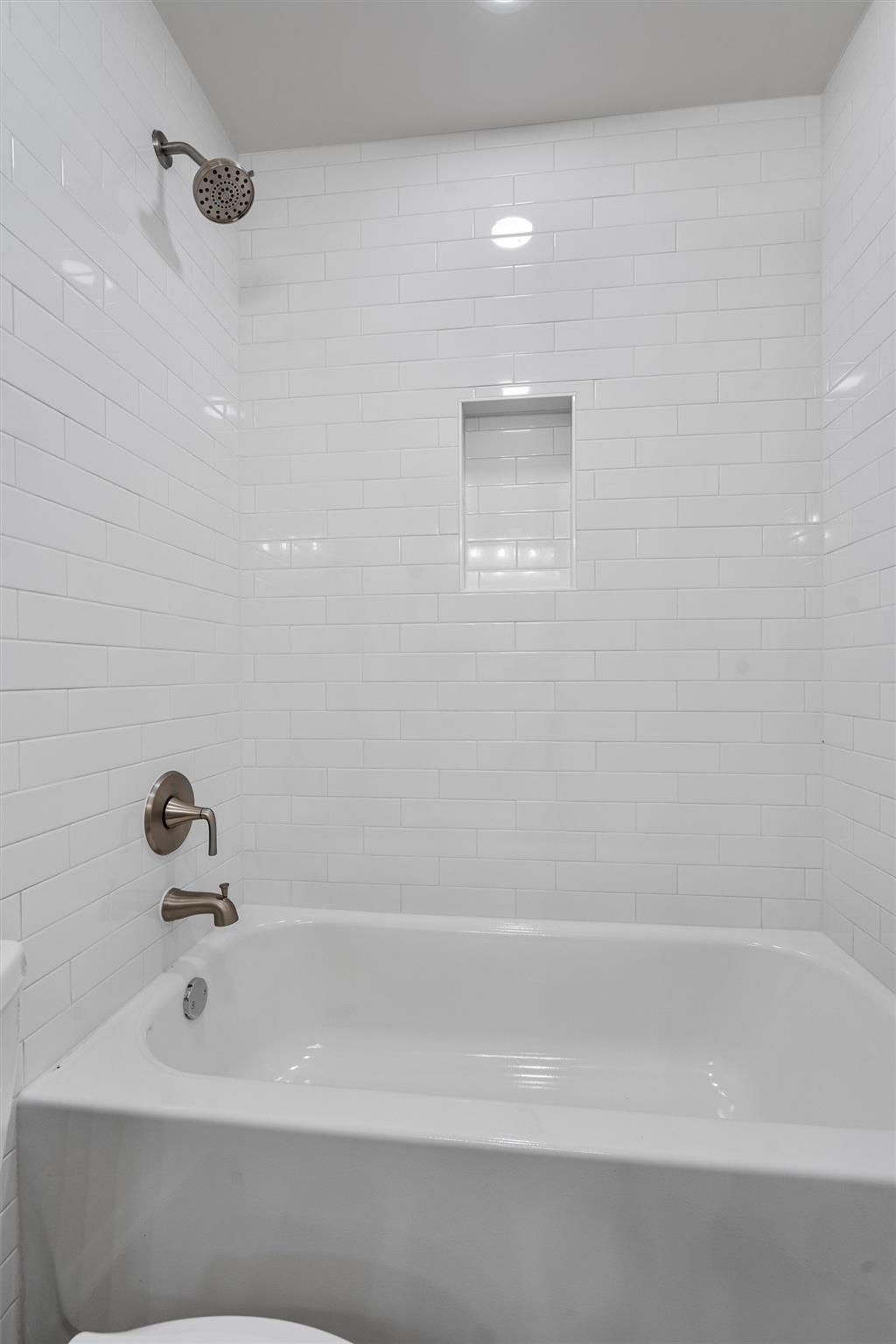 8303 Briarwood Ln Property Photo 26