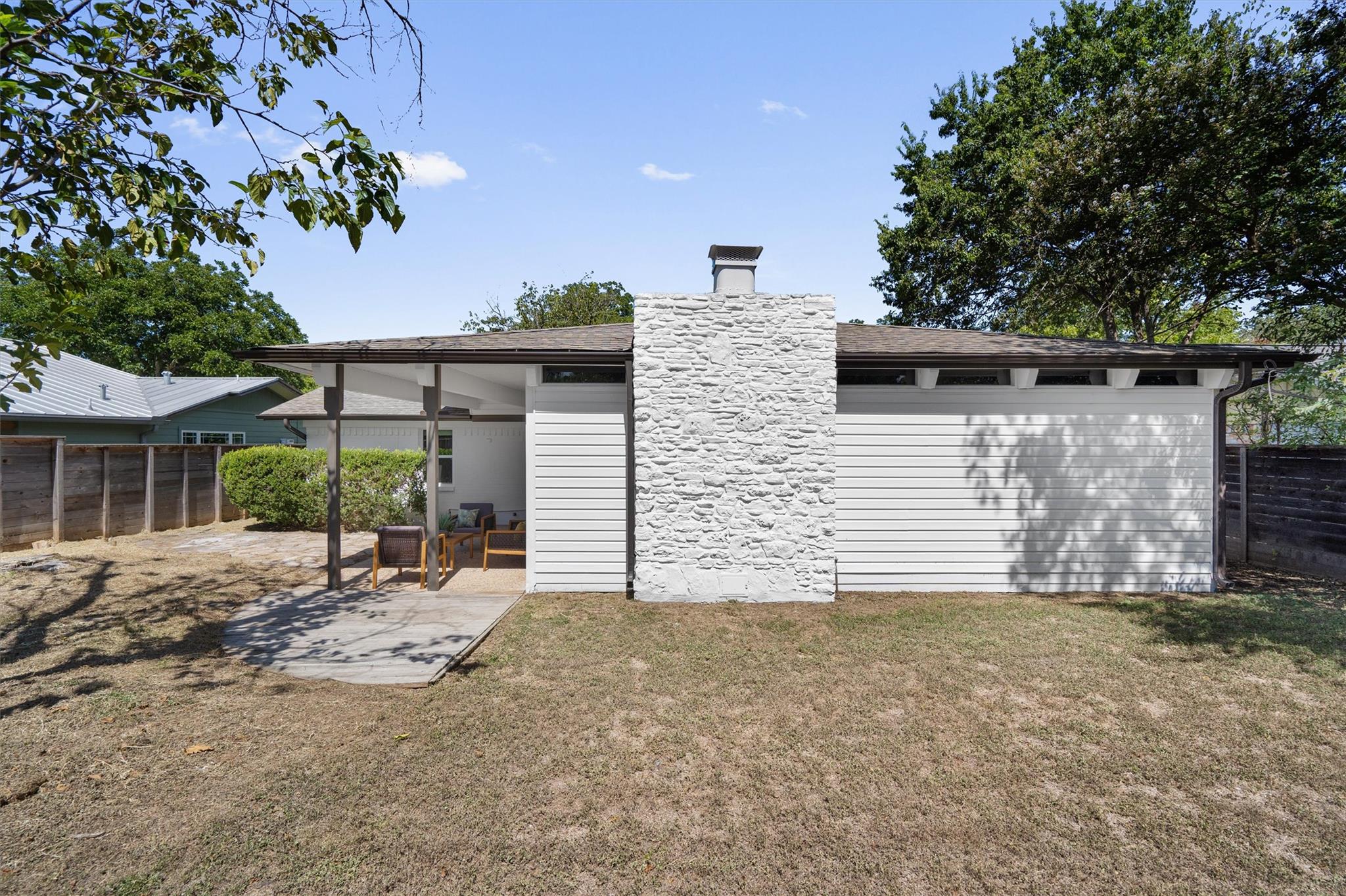 8303 Briarwood Ln Property Photo 32