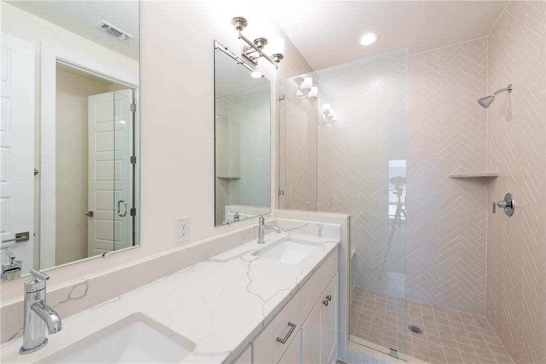 4517 Unity Cir #268 Property Photo 11