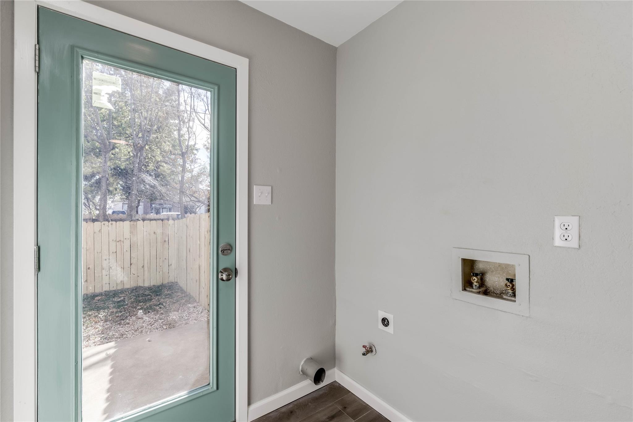 913 Chisholm Cv Property Photo 36