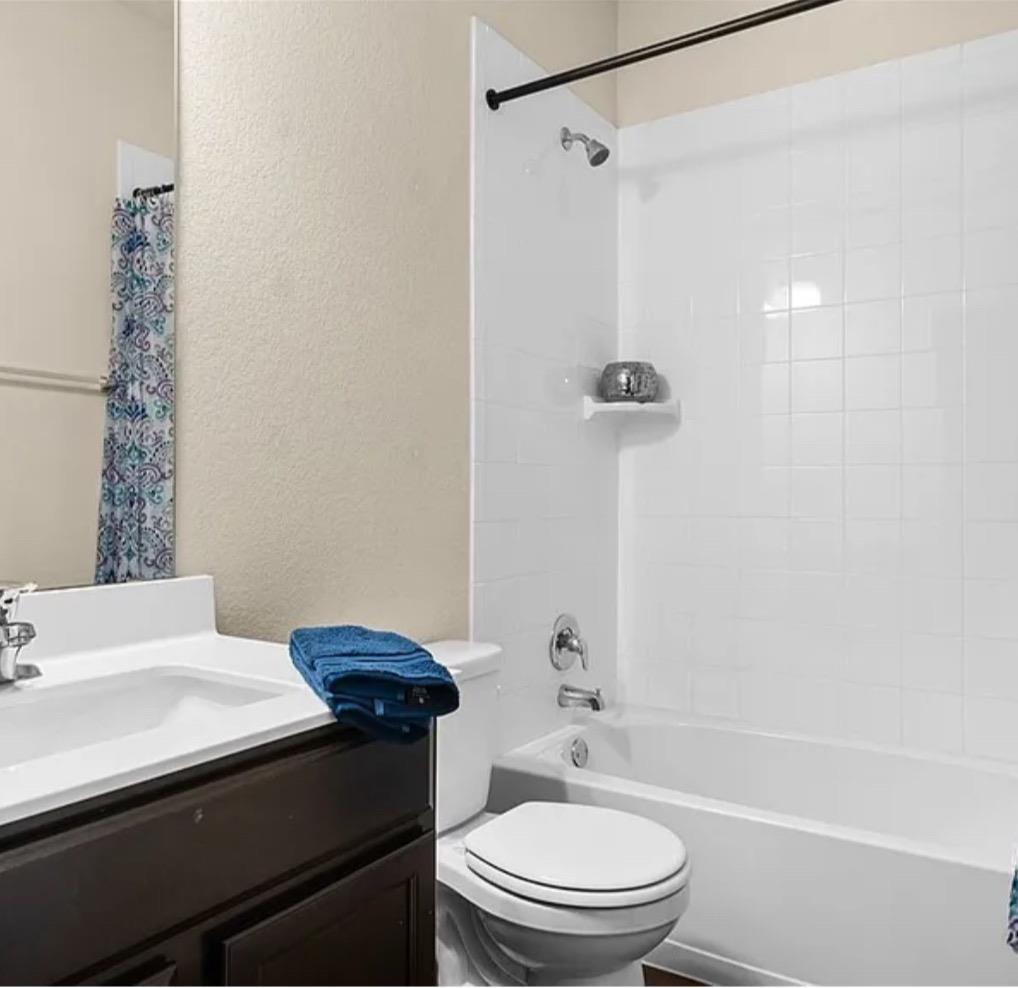 5561 Perdita Dr Property Photo 12