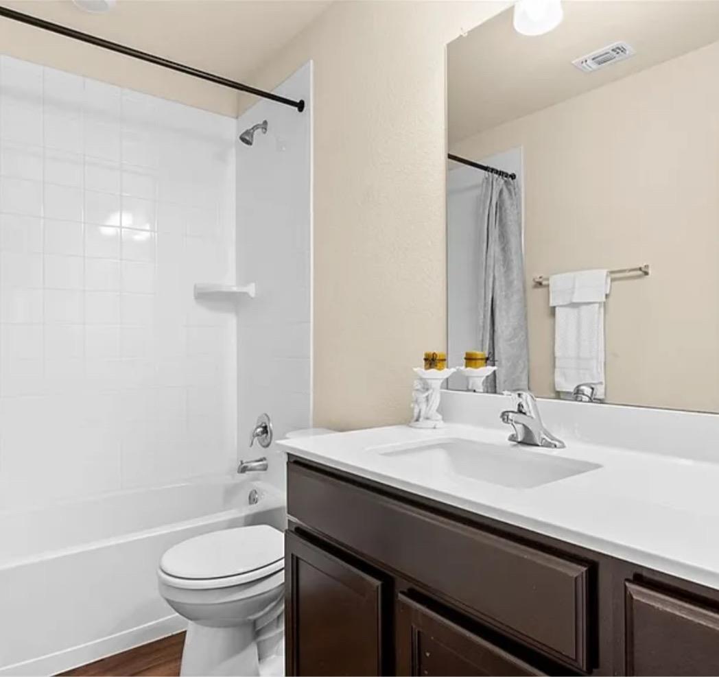 5561 Perdita Dr Property Photo 22