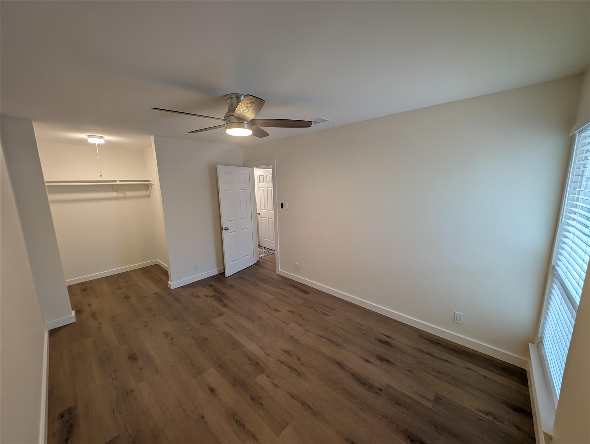 2905 Parker Ln B Property Photo