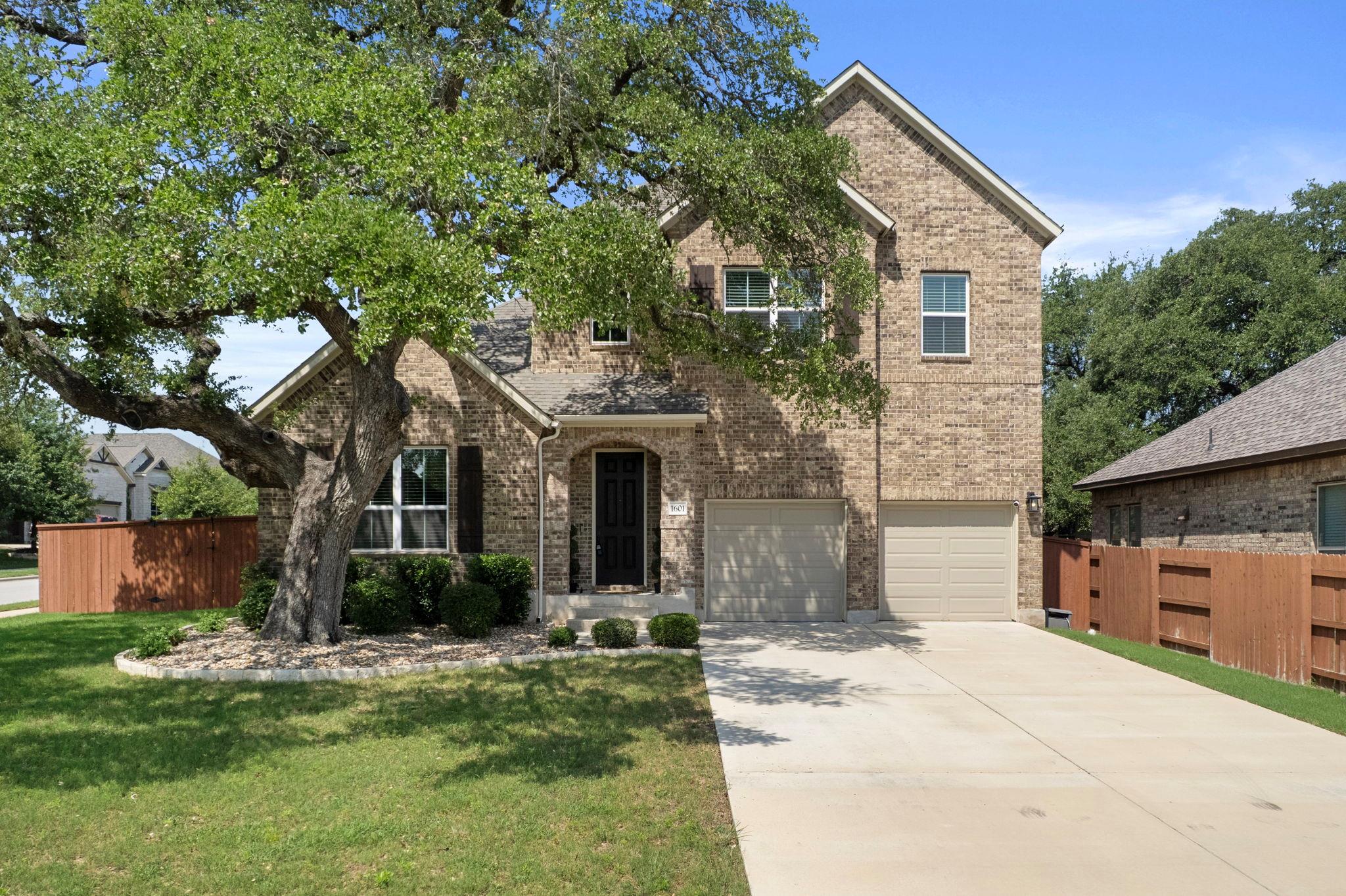 1601 Highland Ridge Rd Property Photo 1