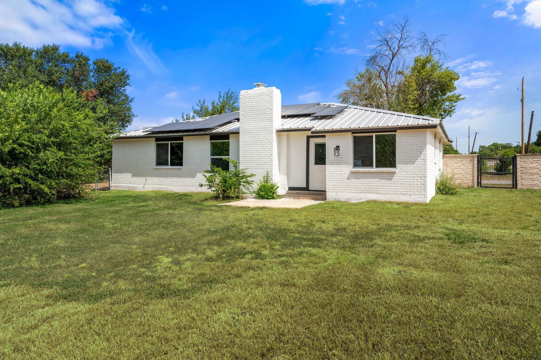 1500 Wildflower Dr Property Photo 32