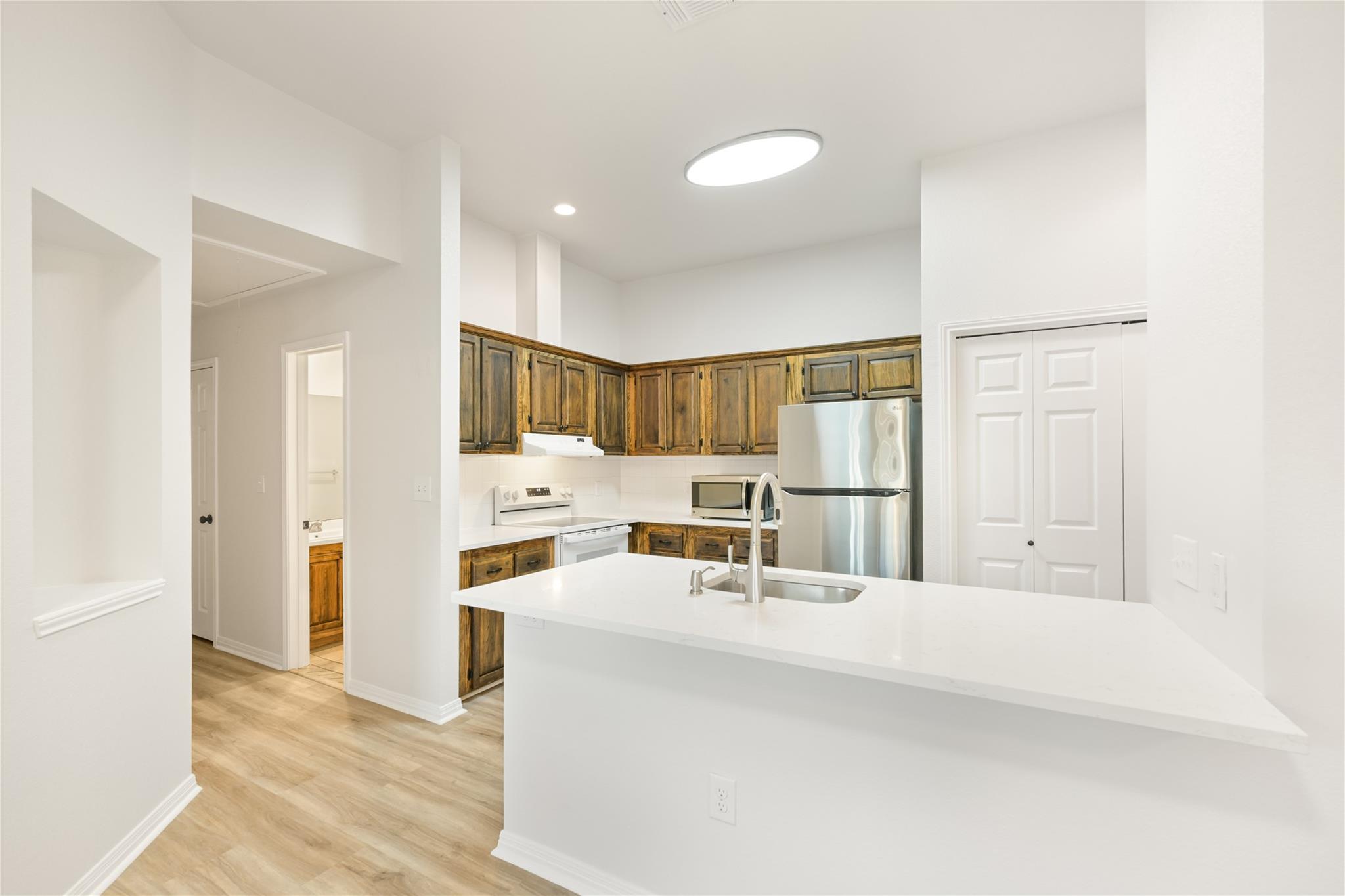 3407 Blumie St #a Property Photo 8
