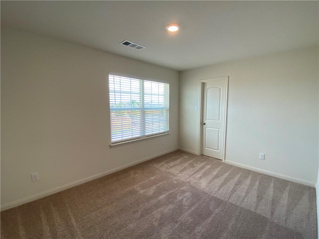 105 Brunswick Ln Property Photo 27