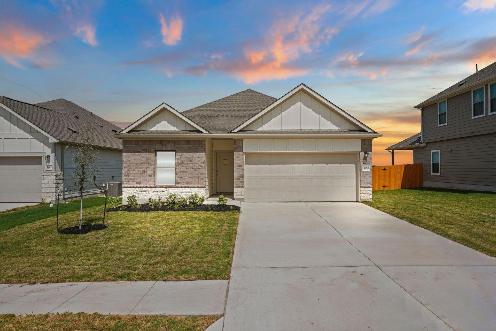 300 Sleep Hollow None Property Photo 1