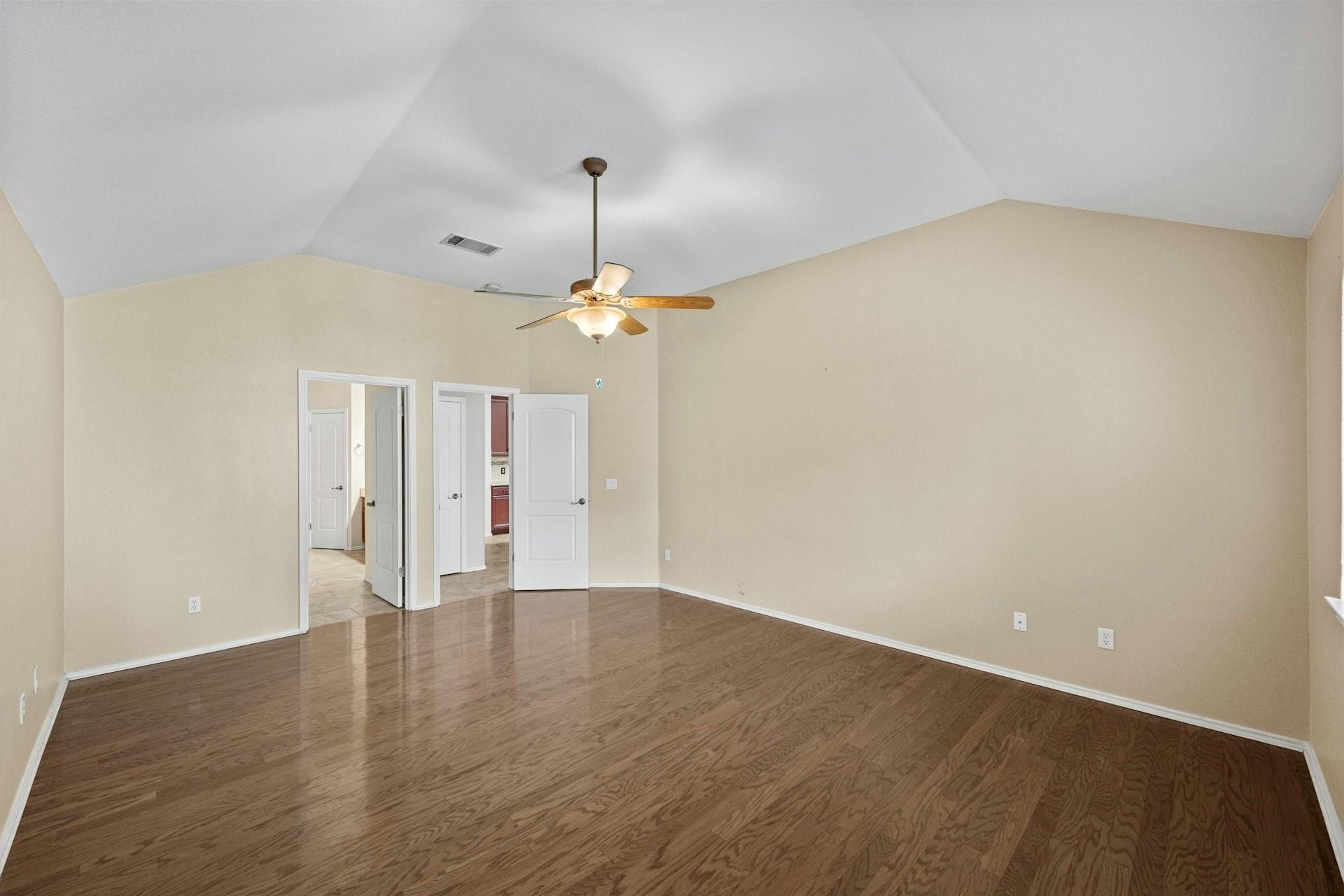 3620 Aspen Creek Pkwy Property Photo 15