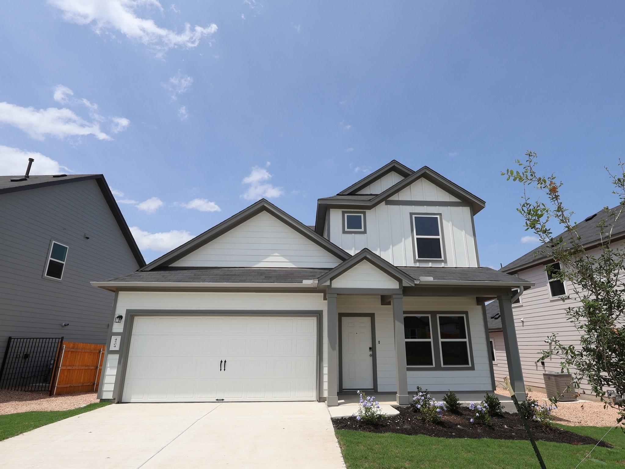 4504 Bridal Veil Dr Property Photo 1