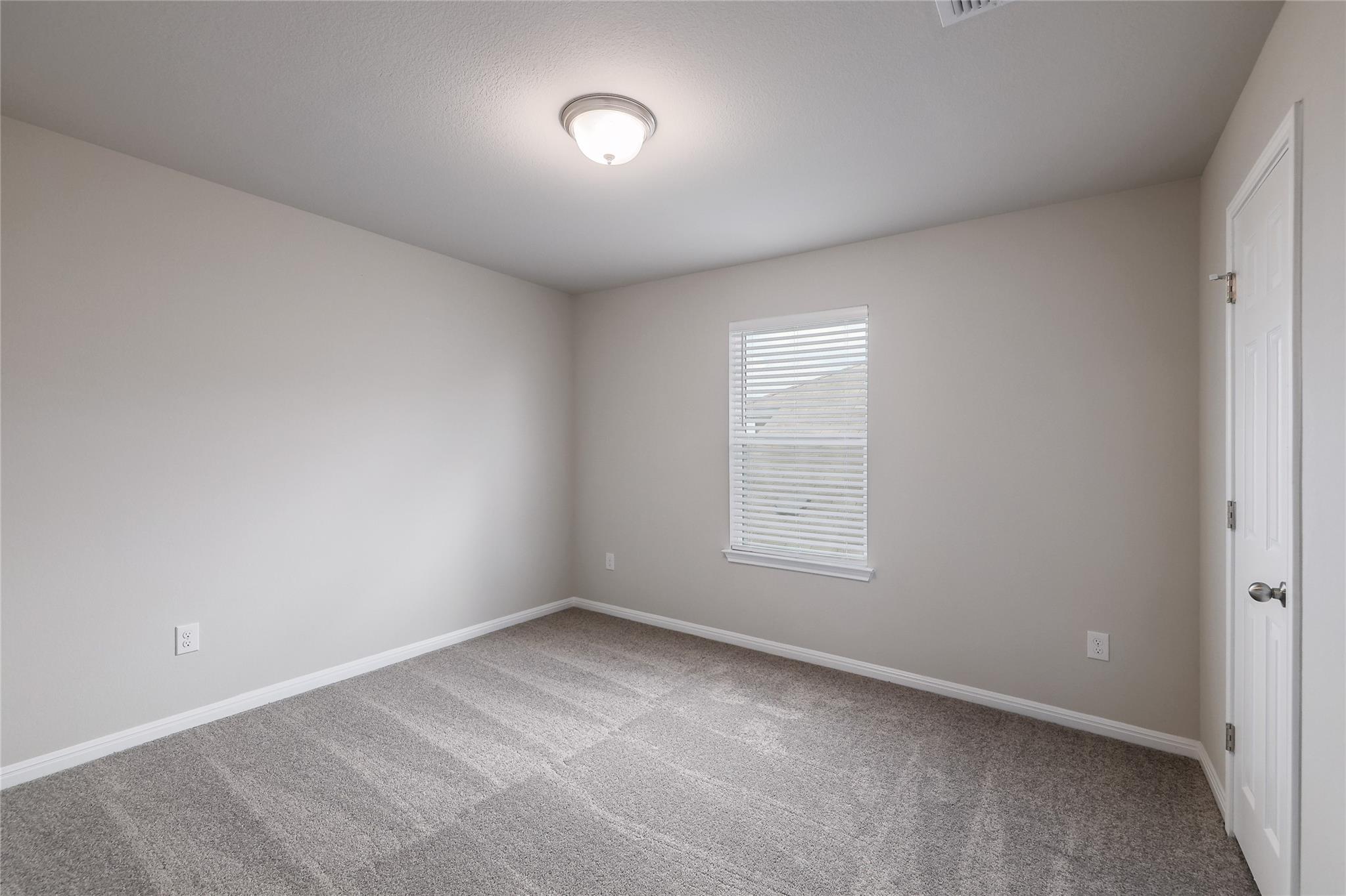 10702 Sentinel Dr Property Photo 21